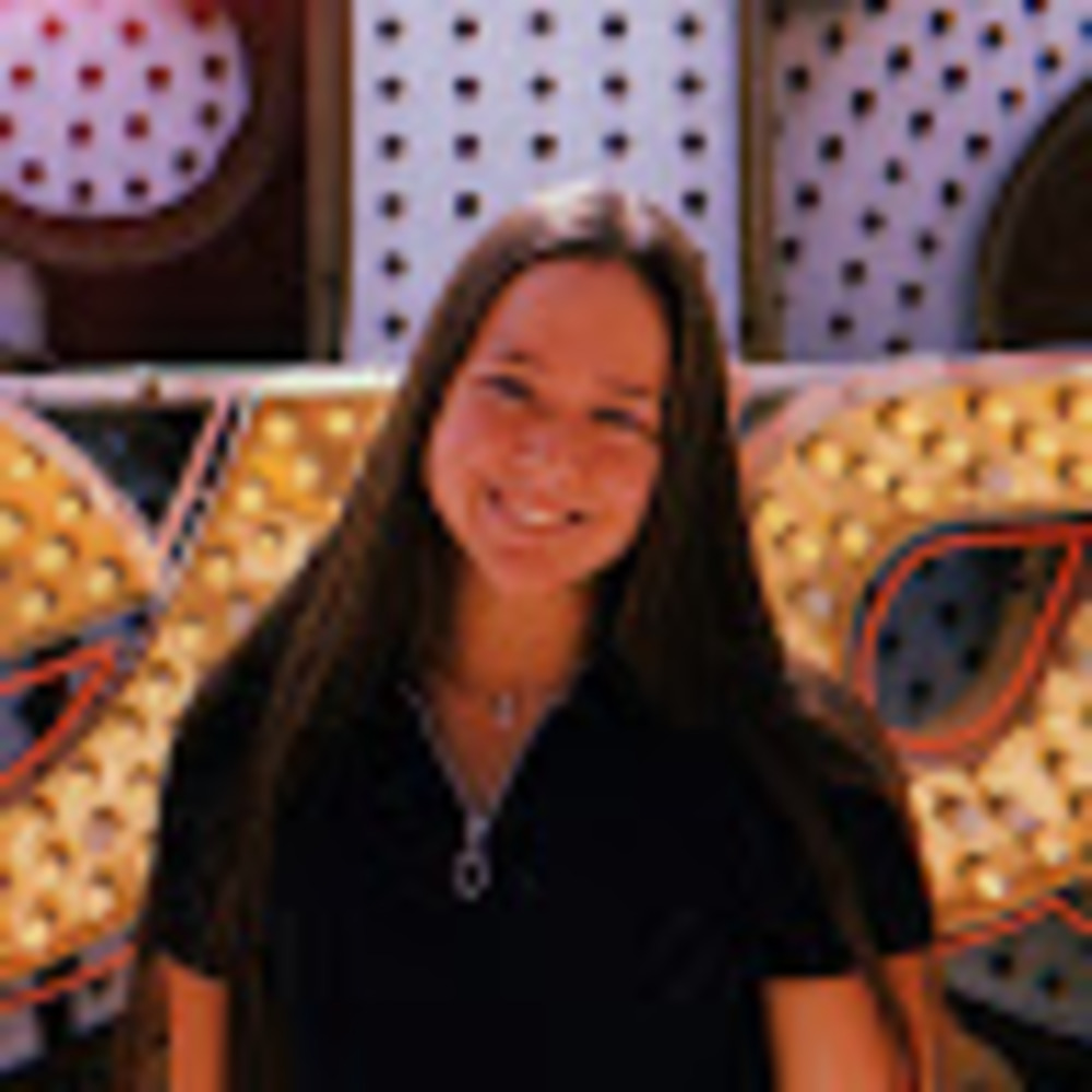 Meet your Posher, Isabella